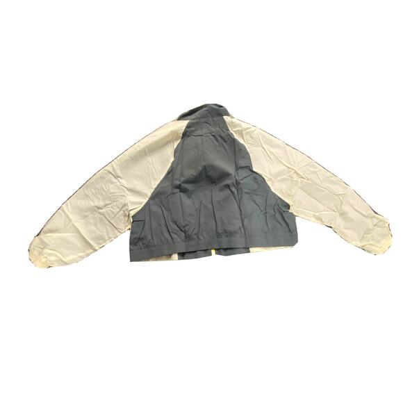 Women’s FABLETICS Alayia Track Jacket Sz 4X. NWT - Picture 3 of 5